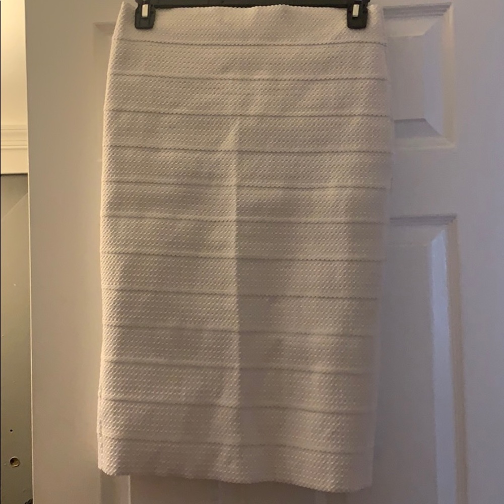 Skirt - Picture 2 of 2